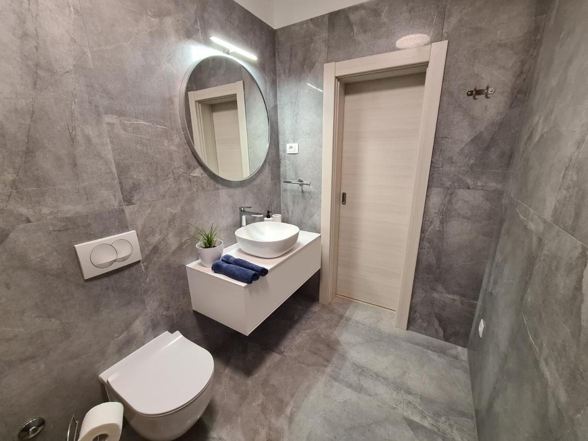 Apartments & Rooms Tom Медулин Екстериор снимка