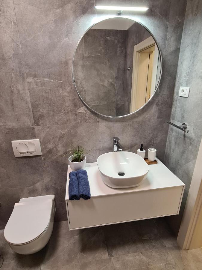 Apartments & Rooms Tom Медулин Екстериор снимка
