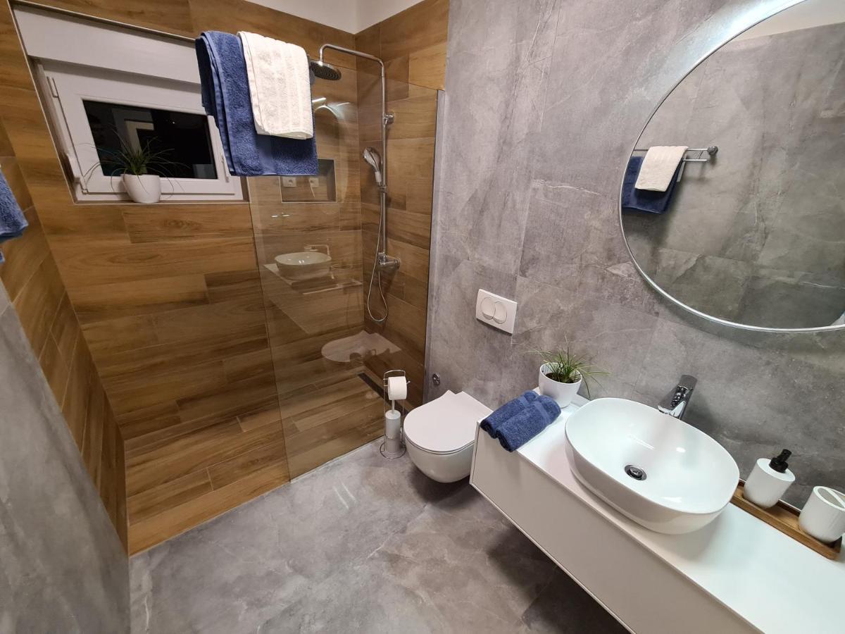 Apartments & Rooms Tom Медулин Екстериор снимка
